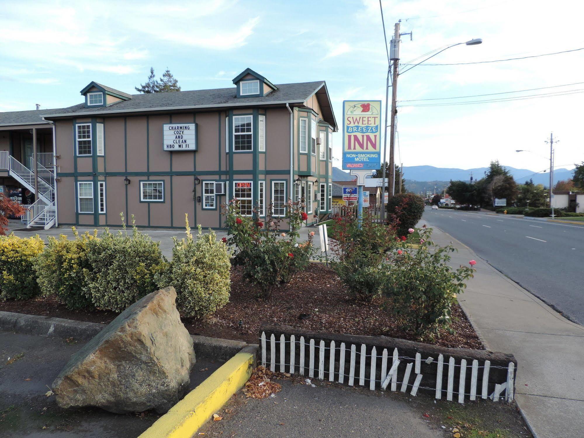 Sweet Breeze Inn Grants Pass Esterno foto